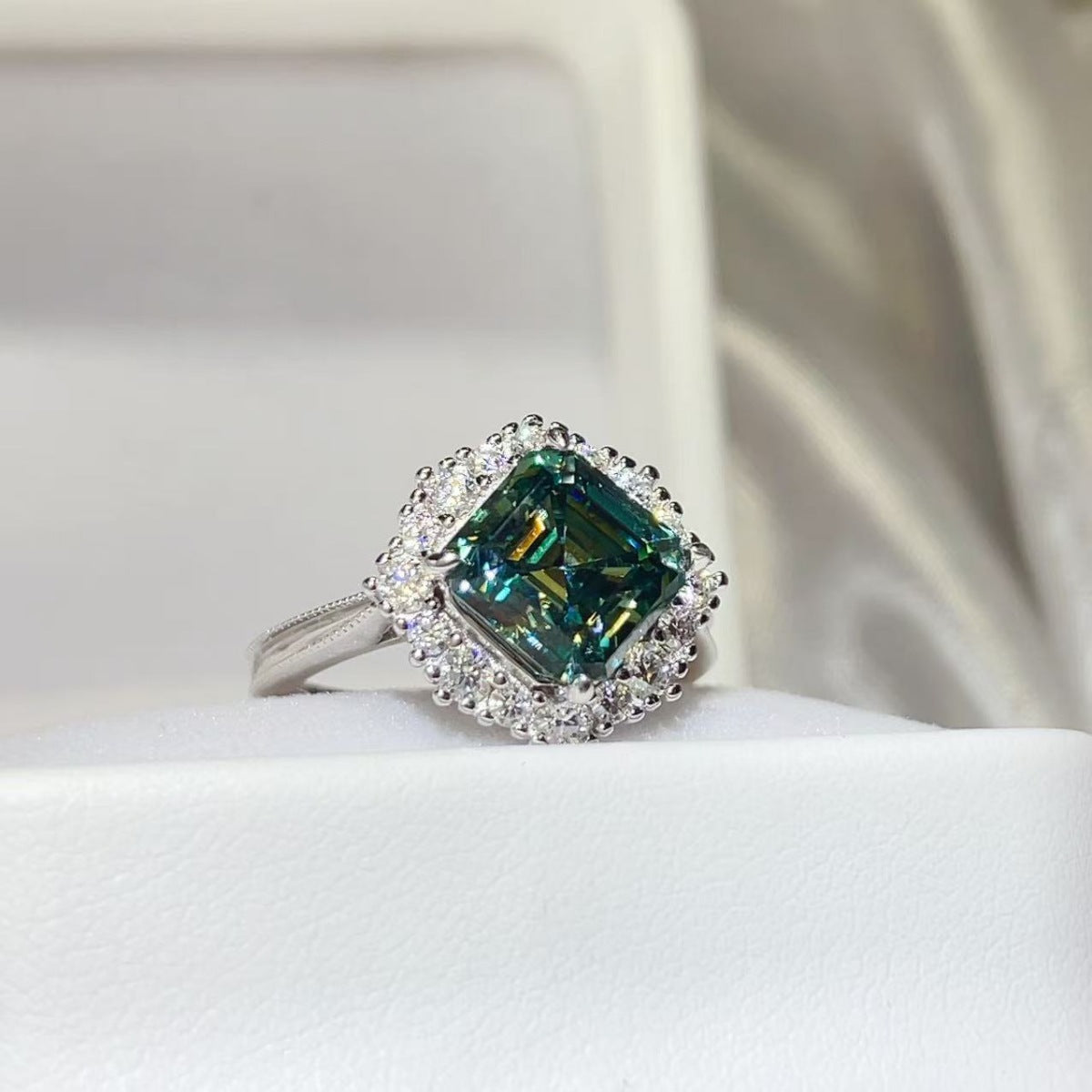 cfeb35ab-966e-4636-b0bf-dc95b58ce7f6-Max