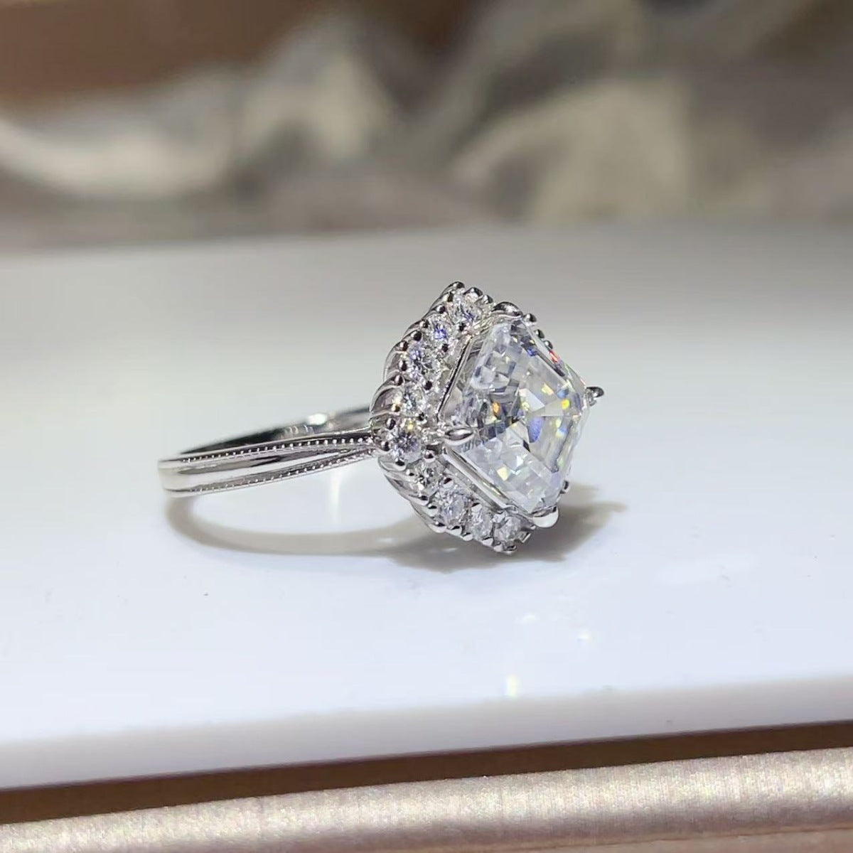 dd41bc84-6f49-4ad0-949c-bd09bd6a3767-Max